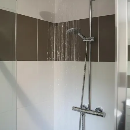 Appartamento La Bulle Emeraude - Jacuzzi, Terrasse, Parking Prive Et Gratuit *