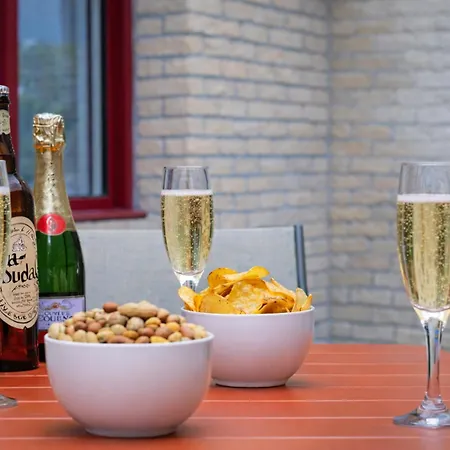 La Bulle Emeraude - Jacuzzi, Terrasse, Parking Prive Et Gratuit Apartmán *
