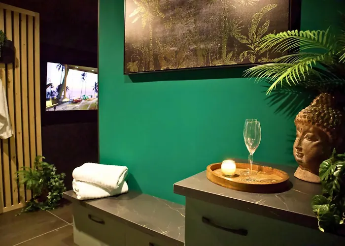 شقة La Bulle Emeraude - Jacuzzi, Terrasse, Parking Prive Et Gratuit