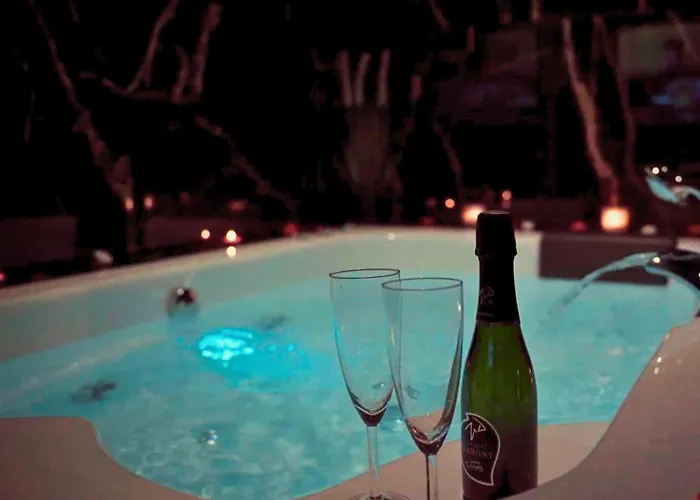 La Bulle Emeraude - Jacuzzi, Terrasse, Parking Prive Et Gratuit Apartment Saint-Omer (Pas-de-Calais)